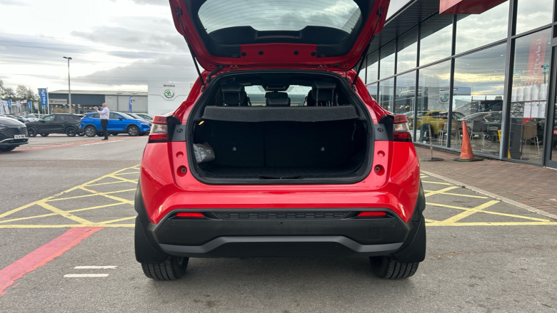 Nissan Juke 1.6 Hybrid Tekna 5dr Auto Hybrid Hatchback